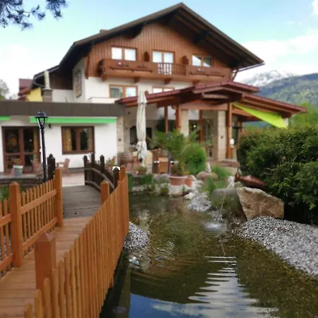 Kaerntnerhof & 3 Hotel Presseggersee