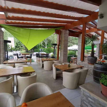 Otel Kaerntnerhof & 3 3*