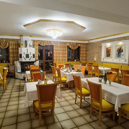 Kaerntnerhof & 3 3* Presseggersee