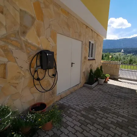 Kaerntnerhof & 3 3* פרסגרזי