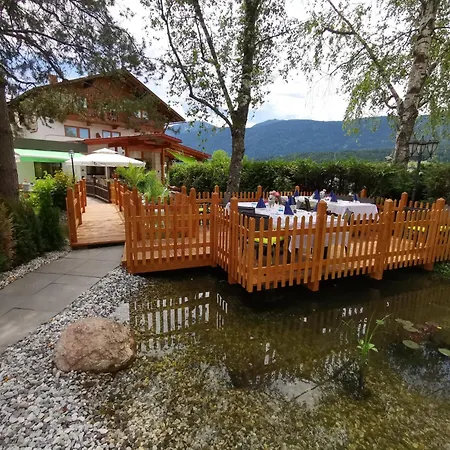 Kaerntnerhof & 3 Hotel 3*