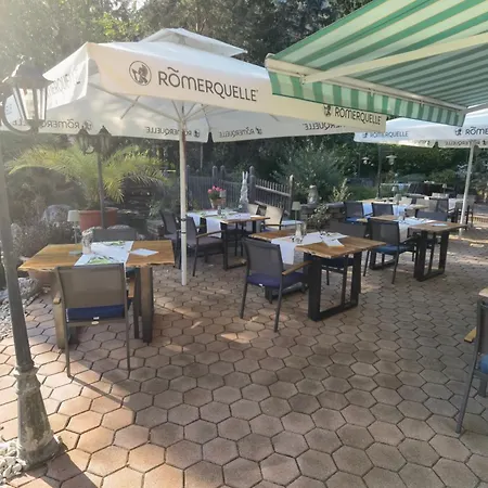 Hotel Kaerntnerhof & 3 Presseggersee