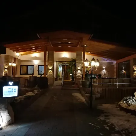 Hotel Kaerntnerhof & 3 Presseggersee