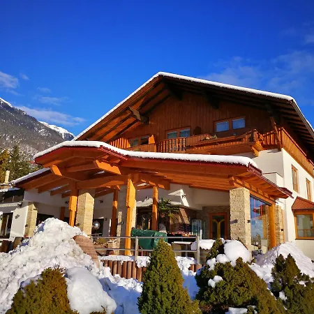 Kaerntnerhof & 3 Presseggersee