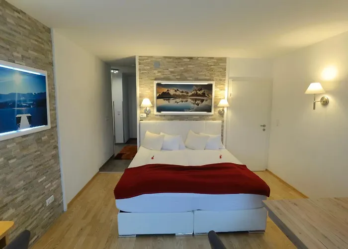 Kaerntnerhof & 3 Hotel Presseggersee