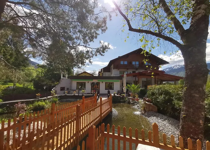 Hotel Kaerntnerhof & 3 Presseggersee