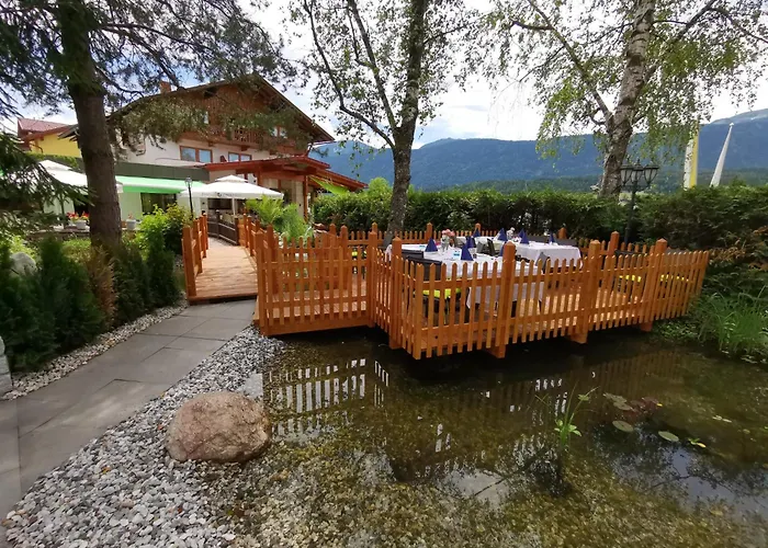 Kaerntnerhof & 3 Hotel 3*