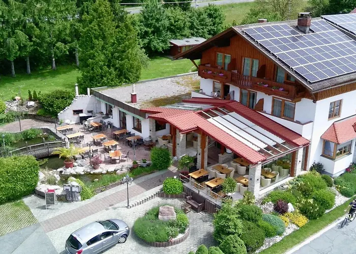 Kaerntnerhof & 3 Presseggersee