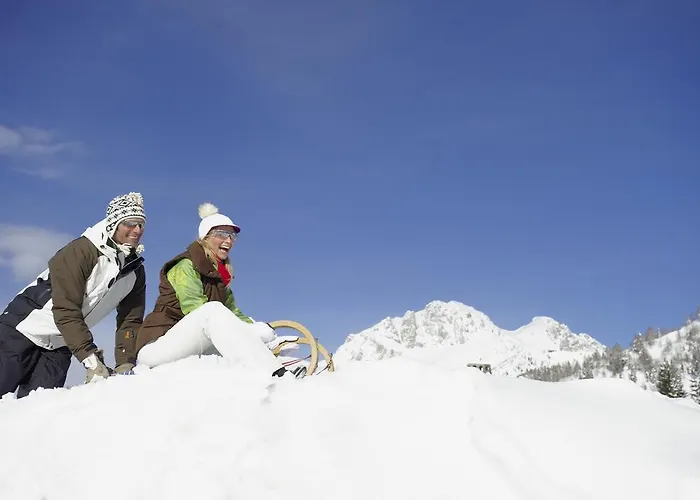 Hotel Kaerntnerhof & 3