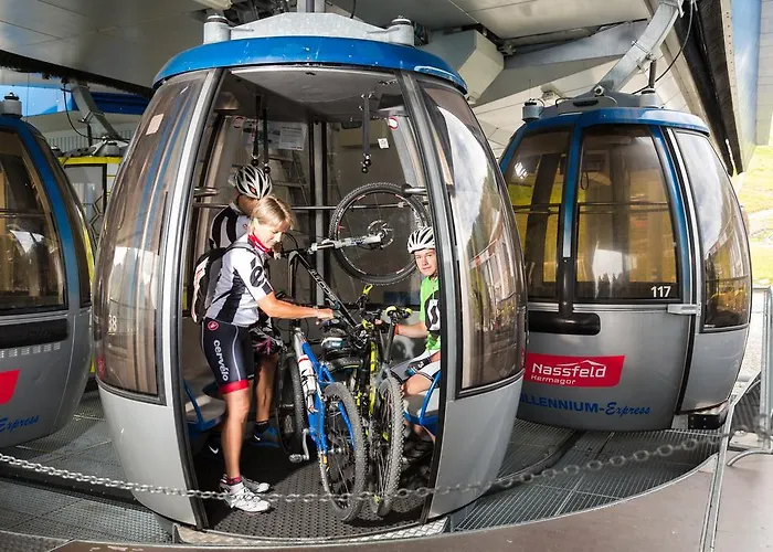 Hotel Kaerntnerhof & 3 Presseggersee