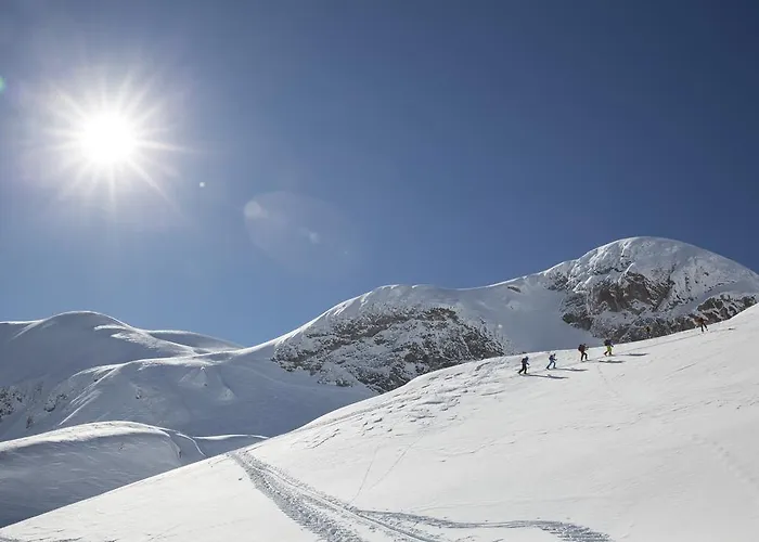Hotel Kaerntnerhof & 3