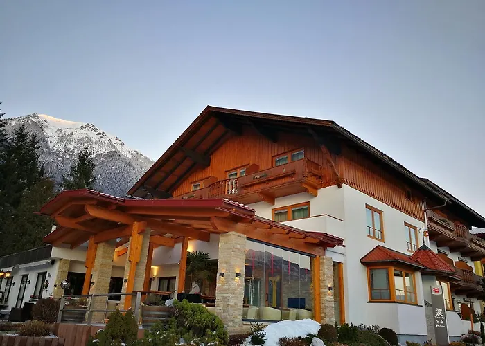 Hotel Kaerntnerhof & 3 3*