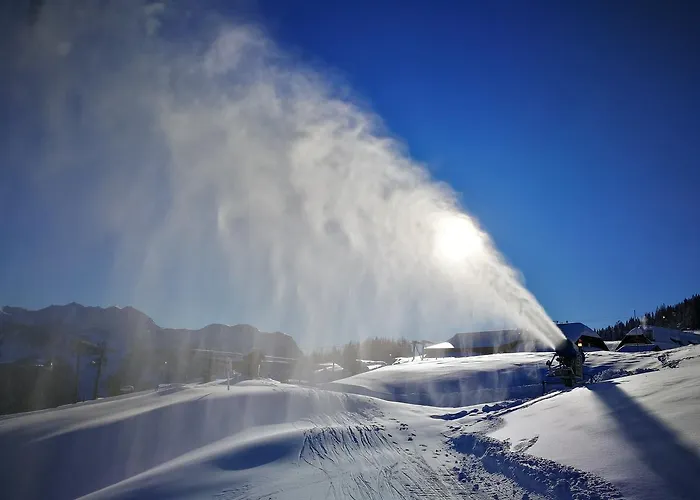 Hotel Kaerntnerhof & 3